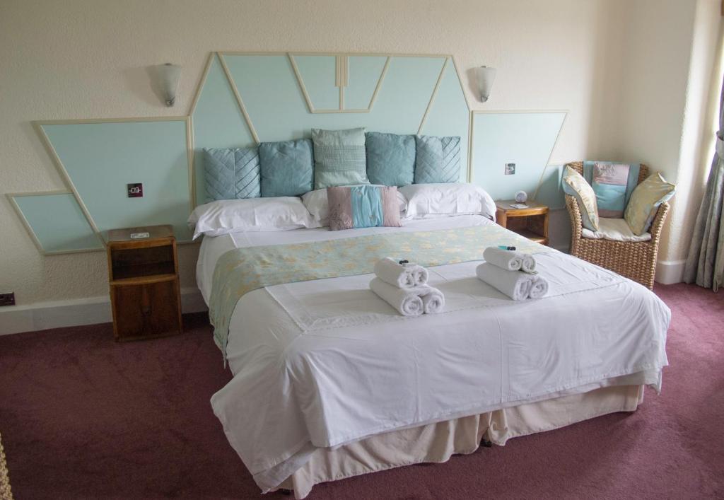 The White Lodge Great Yarmouth Room photo